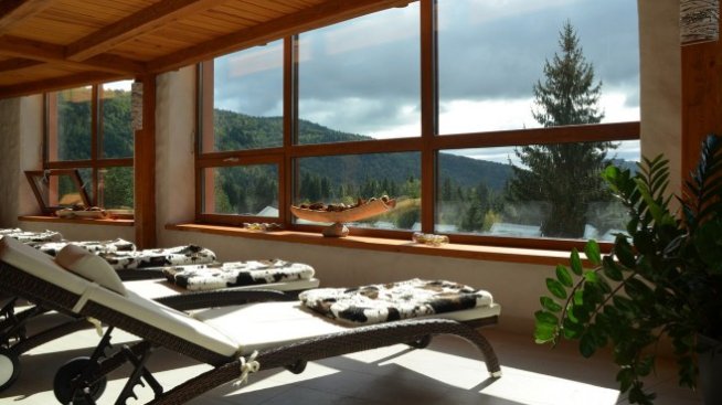 Н. Ангелкова: Разработваме продуктова стратегия за балнео- и СПА туризма у нас