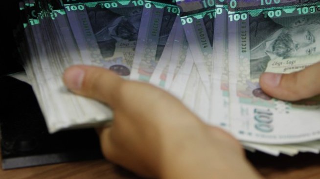 Плащанията в брой остават до 10 хил. лв.