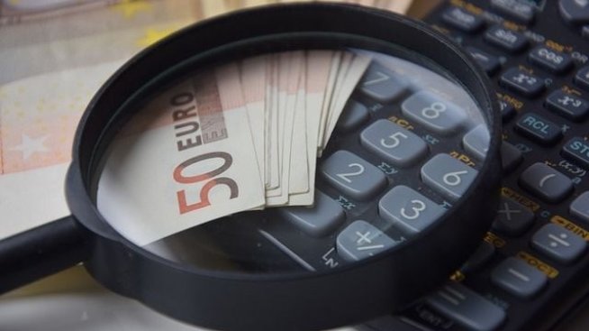 Черният списък на ЕС на данъчните убежища ще включва 25 държави