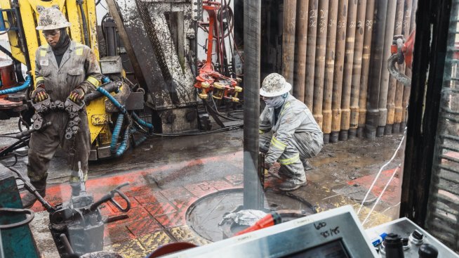 Всички отново обичат петрола, въпросът е колко ще продължи тази любов