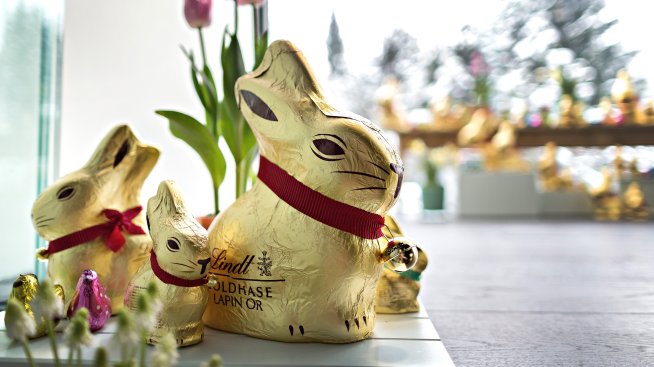 Lindt обмисля да произвежда шоколадовите си зайци в САЩ заради митата на Тръмп