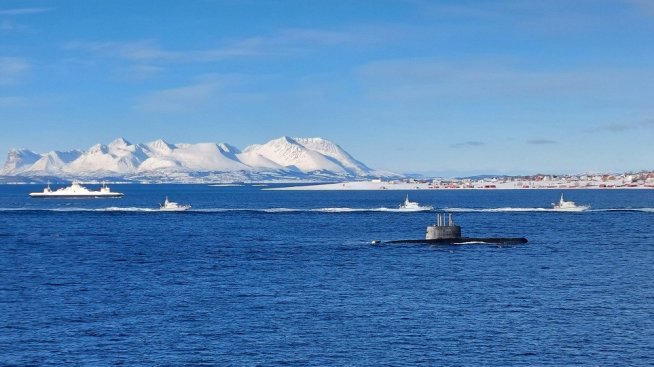 Евтината крона и горещата вълна в Южна Европа пращат туристите към норвежките фиорди