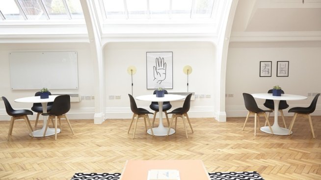 Експерт: Мебелният бизнес има смесени ползи от дуалното обучение