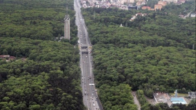 В Закона за устройство на Столична община се променя понятието "зелена система"