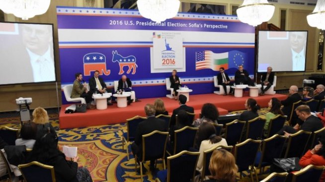 Републиканците сами гарантираха на Хилари Клинтън победа на изборите в САЩ