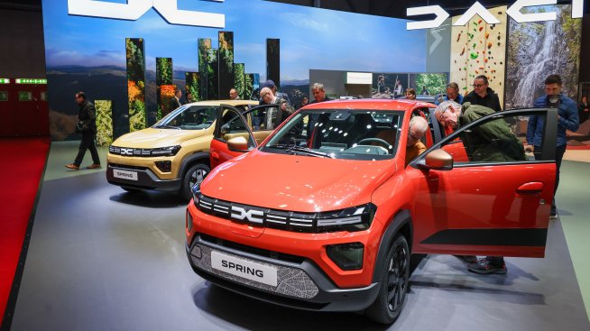 Renault намалява допълнително цените на по-достъпните електромобили