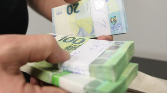 Войната в Украйна може да свие световната икономика с 1 трлн. долара