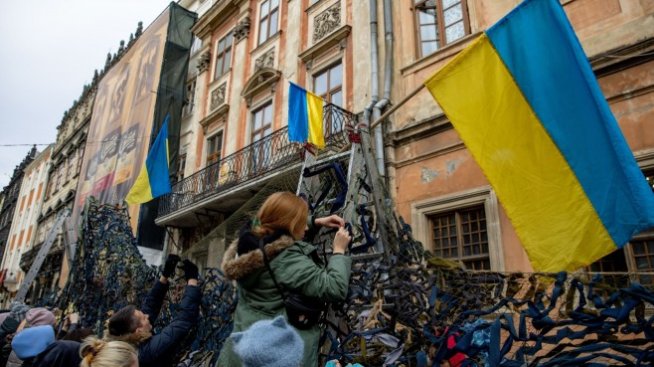 Как доброволци защитават Лвов