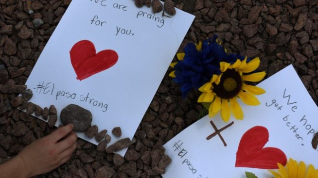 Новият тип терорист: Бял мъж, въоръжен до зъби