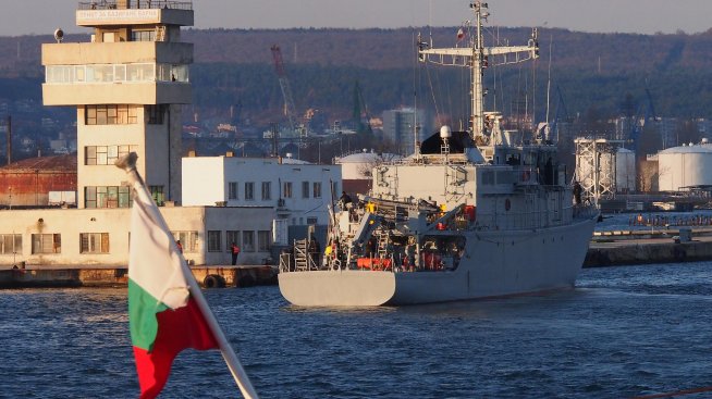 Адм. Емил Ефтимов: Информирани сме за всичко, което се случва в Черно море