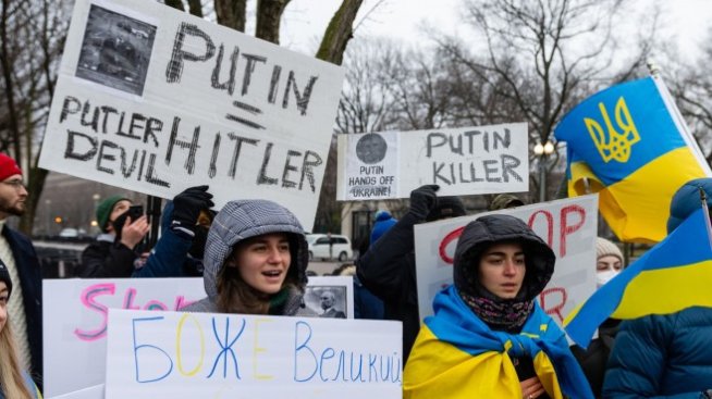 WSJ: Путин напомня за провала на Мусолини