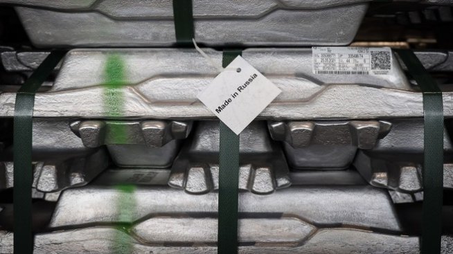 Суровините продължават ралито си на фона на опасения за недостиг