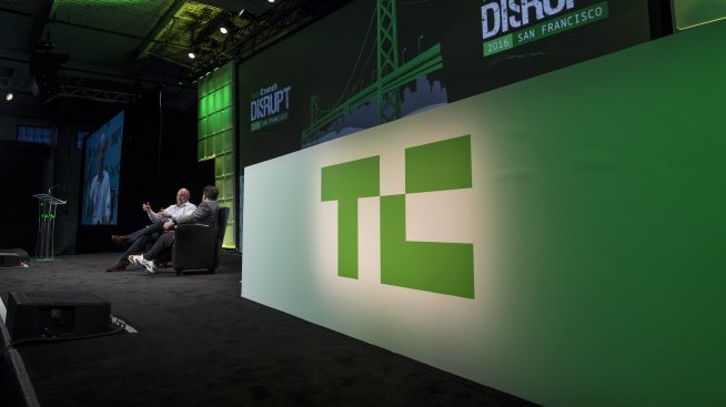 Yahoo продаде технологичната медия TechCrunch