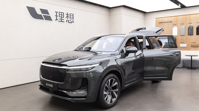 Акциите на Li Auto поскъпват до 8-месечен връх, след като концернът отчете печалба