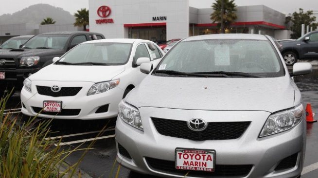 Toyota Corolla отново е най-продаваната кола