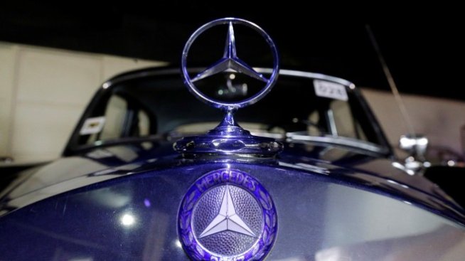Печалбата на Daimler пострада заради по-слабо представяне на Mercedes-Benz