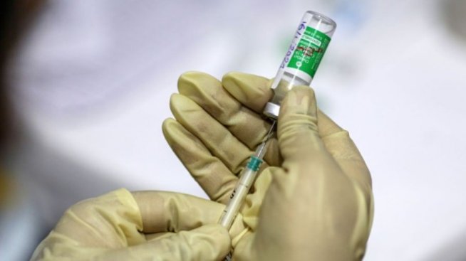 AstraZeneca се договори с германската IDT Biologika за производство на Covid ваксини