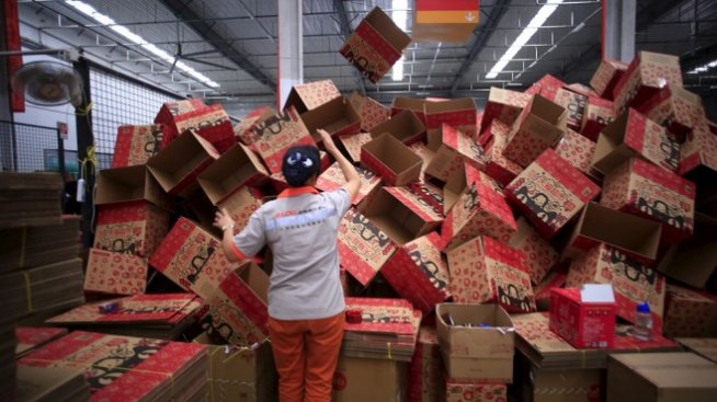 Китай иска да държи онлайн платформите отговорни за продажбите на фалшификати