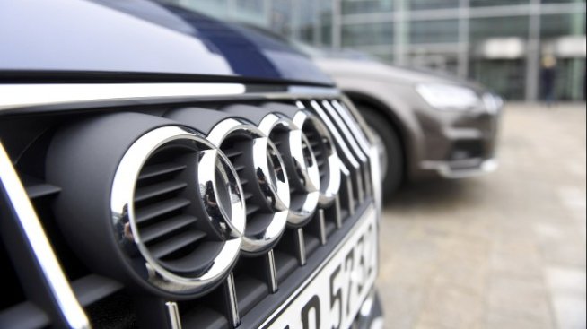 Масови сервизни акции на Mercedes и Audi в Китай