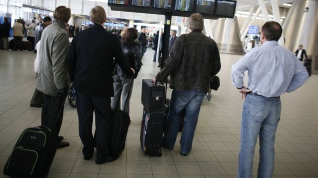 Евростат: Едва 2% от българите пътуват зад граница по туризъм