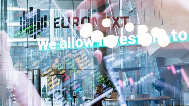 Европейските борси не намериха единна посока преди срещата за Украйна