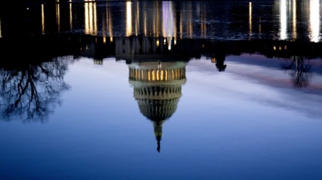 Защо Америка е опасно поляризирана, а Европа - не?