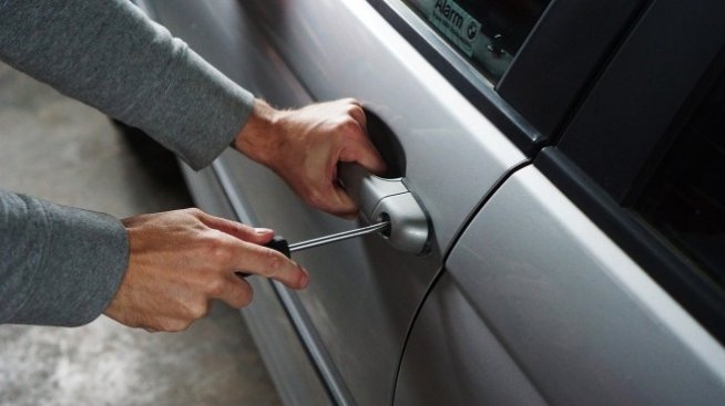 Електромобилните екстри или защо вече не мога да си отключа колата с дистанционното