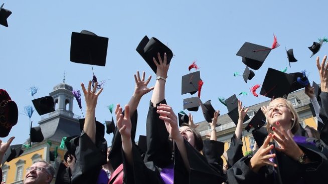 Кои са най-желаните от българските студенти работодатели за 2018 г.?