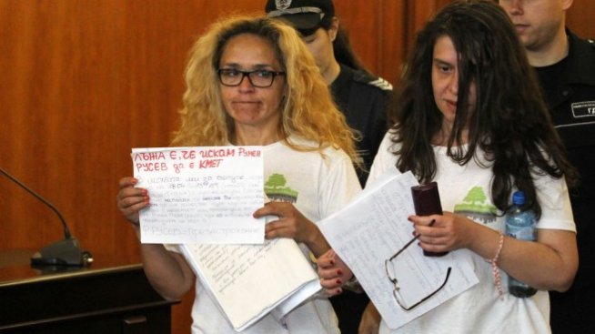 Съдът решава днес дали да отстрани от длъжност Десислава Иванчева