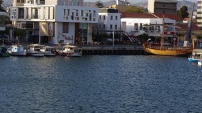 Луксозните имоти в Кипър предоставят паспорт за слънцето