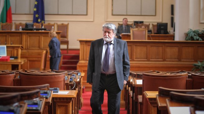 Втори ден депутатите не могат да изберат председател на 48-то Народно събрание