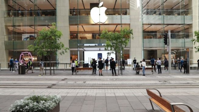 Директорът по сигурността на Applе e обвинен в даване на подкуп