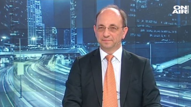 Ще издържи ли икономиката на още едно затваряне?