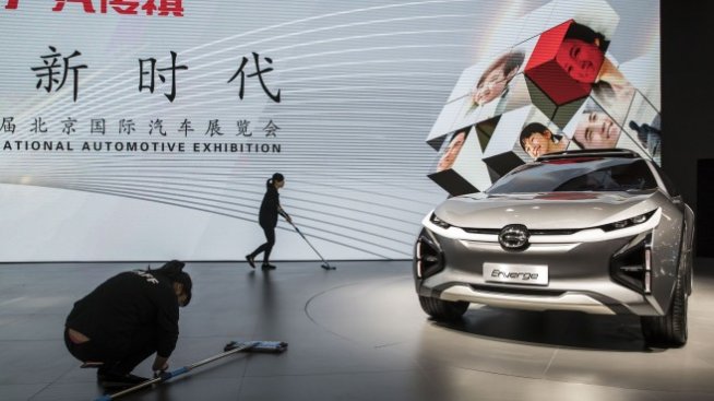 Китай отлага най-голямото си автоизложение