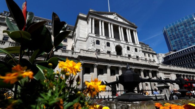 АЦБ очаква несигурността около Brexit да отслаби инфлацията