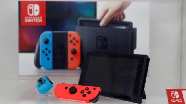 Nintendo Switch е най-продаваната конзола през август