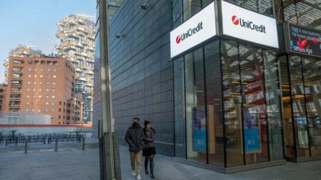 Войната в Украйна е провалила потенциално сливане между UniCredit и Commerzbank