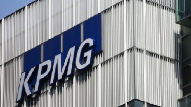 KPMG се оттегли като одитор на закъсалата германска имотна компания Adler
