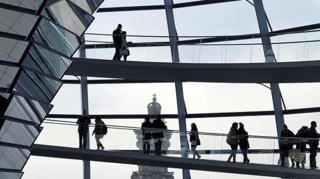 ИПИ: Как да си изберем евродепутат (по икономиката)