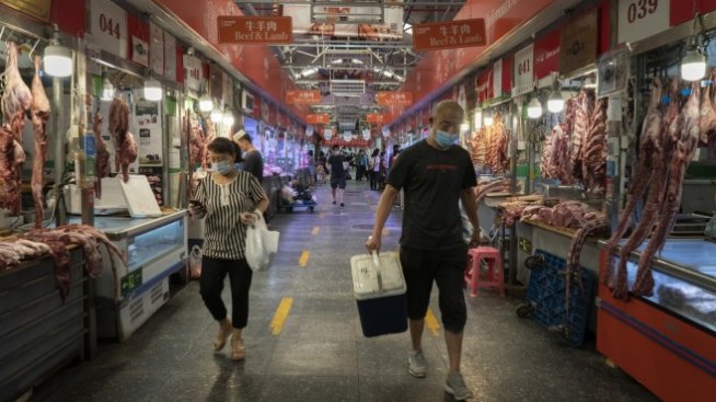 Голямата разлика в доходите на китайците подбива разходите