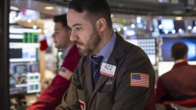 Dow Jones се извиси до нов рекорден връх