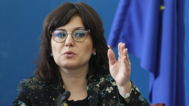 От 1 май отпадат ограниченията за влизане в България