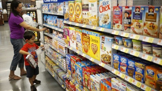 Потребителските разходи в САЩ бележат най-големия си ръст от седем месеца