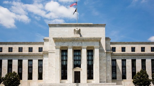 Изправя ли се Фед пред своя „виетнамски” момент?