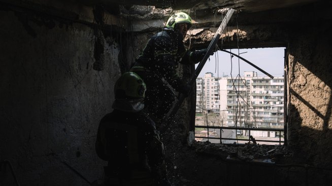 Руски удар по родния град на Зеленски отне живота на 19 души