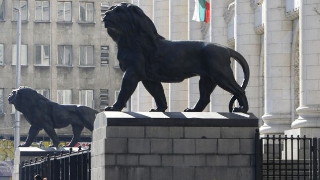 Прокуратурата повдигна две обвинения на Румен Овчаров