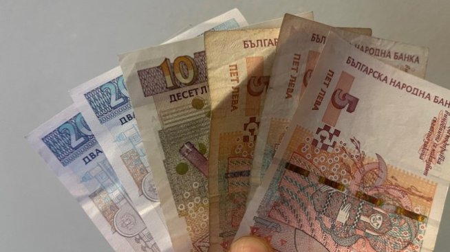 НАП отчете 2,2 млрд. лв. повече приходи отпреди година