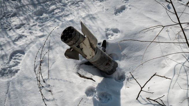 Първи сателитни снимки показват, че руската ракета "Орешник" май е пропуснала целта си*