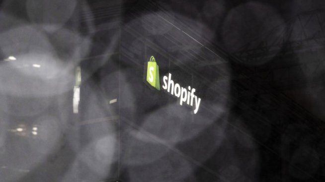 Shopify съкращава 10% от служителите си