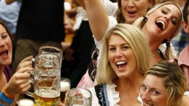 Октоберфест приключи със 7,5 млн. изпити литра бира